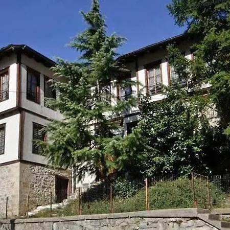 Art House Smolyan, Bulgaria Вилла Смолян